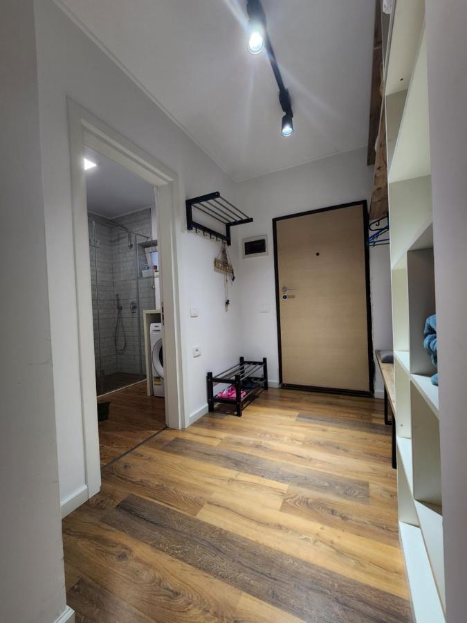 Traveler'S Place At Tirana City Centre 외부 사진
